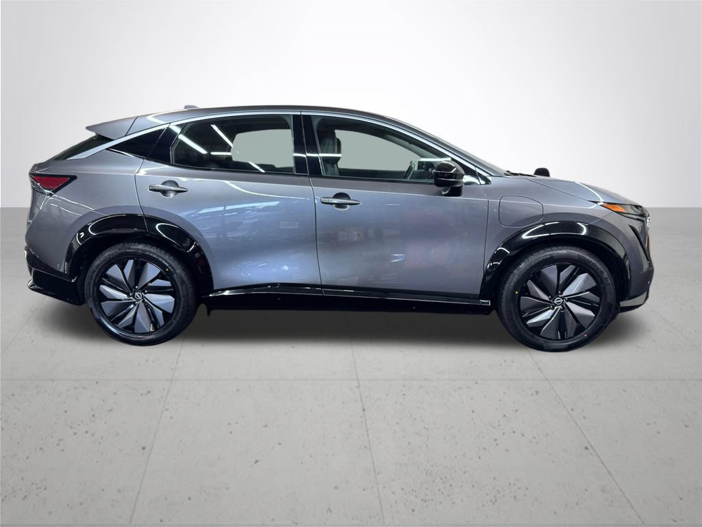 Used 2023 Nissan Ariya FWD image 8