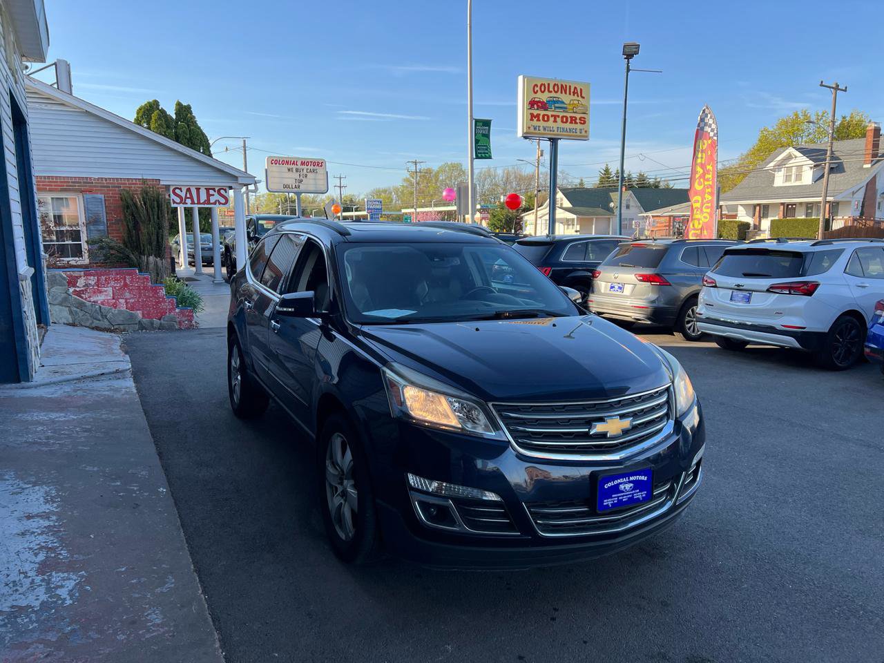 Used 2017 Chevrolet Traverse Premier FWD image 4