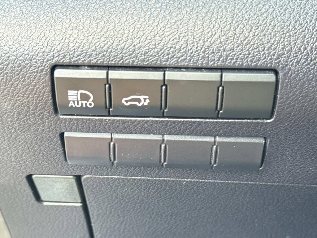 Used 2021 Lexus RX 350 FWD w/ Accessory Package image 44