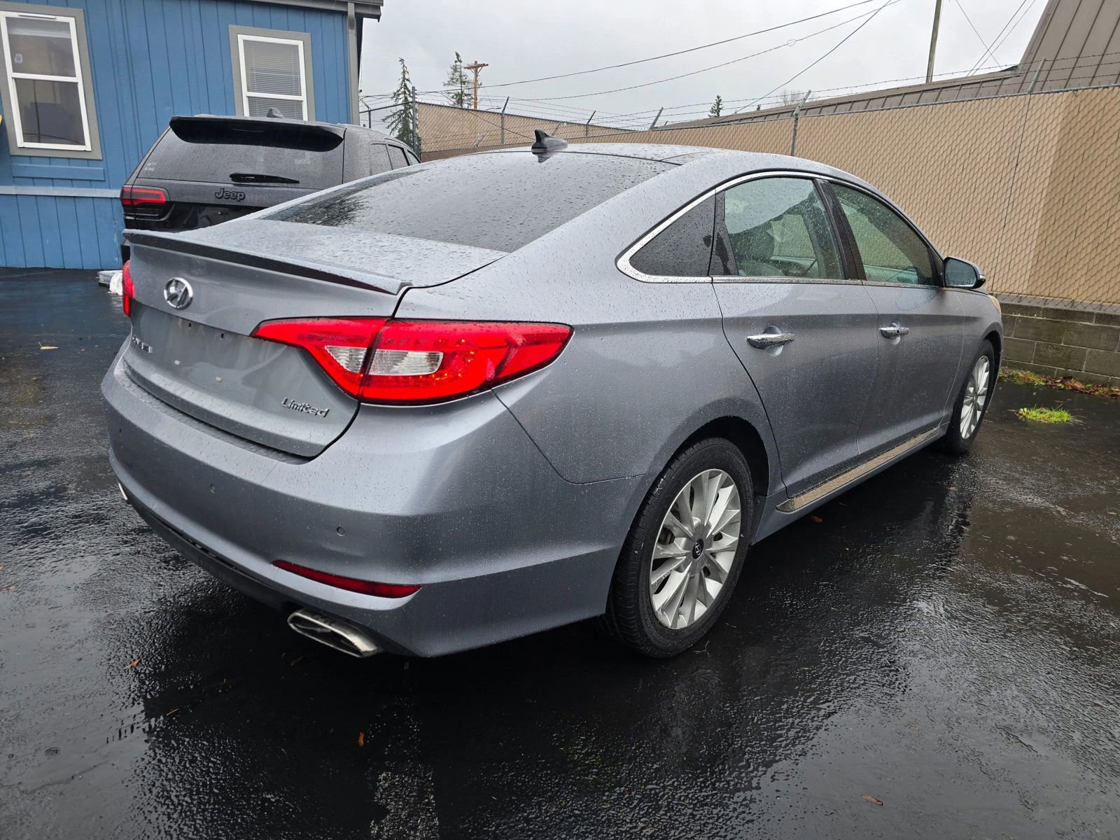 Used 2015 Hyundai Sonata Limited w/ Option Group 06 image 5