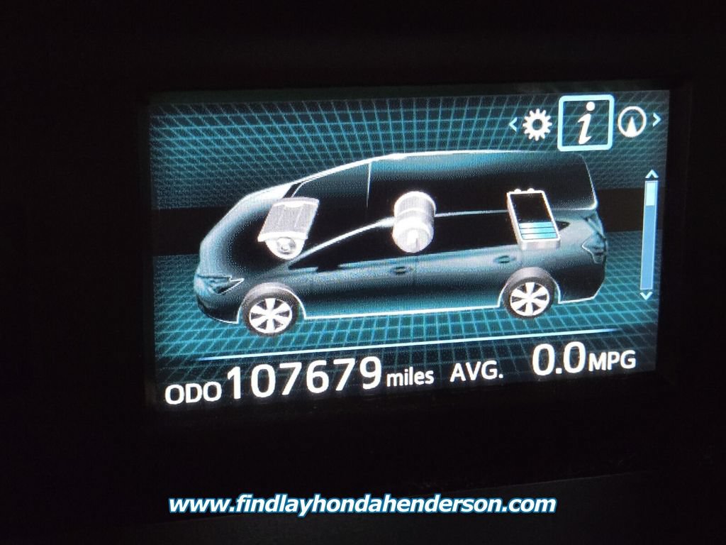 Used 2017 Toyota Prius V Four w/ Carpet Mat Package FWD image 32