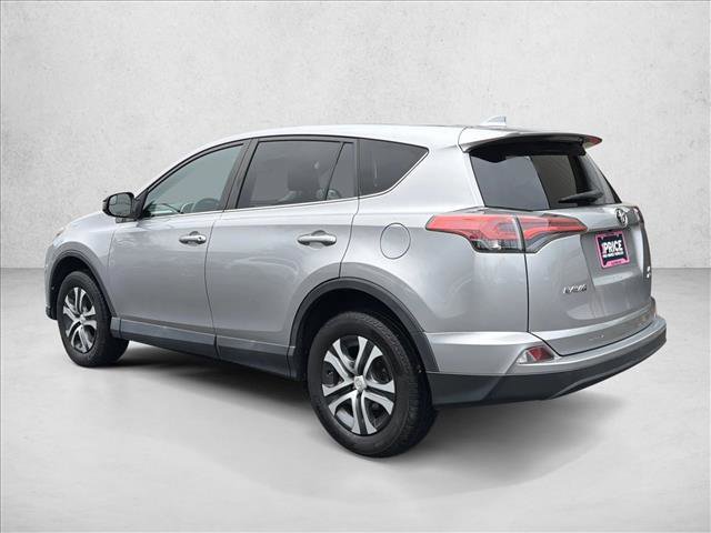 Used 2017 Toyota RAV4 LE image 7