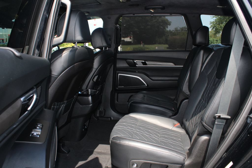 Used 2023 Kia Telluride SX Prestige X-Pro AWD/4WD image 14