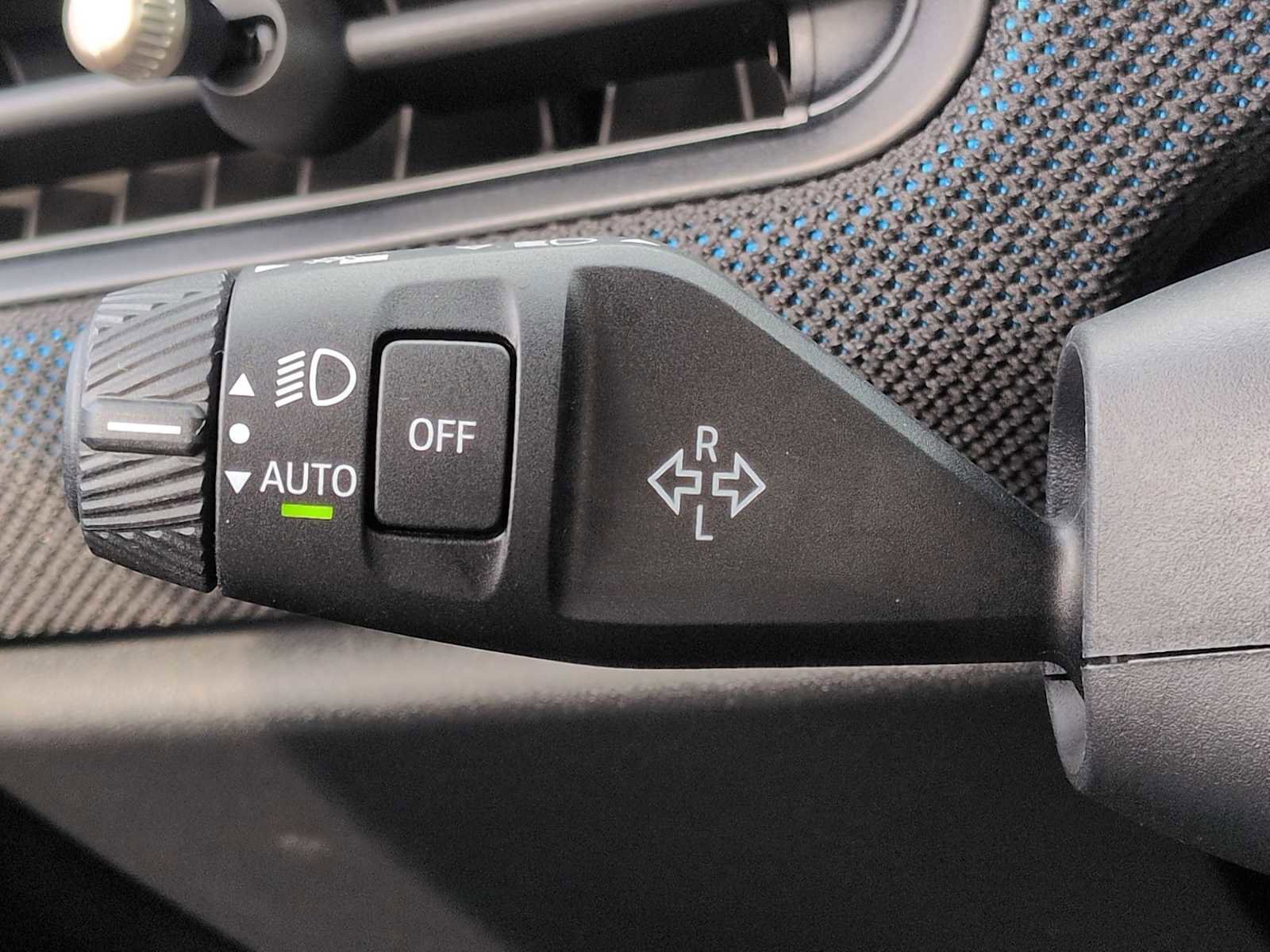 Used 2025 MINI Cooper S image 28