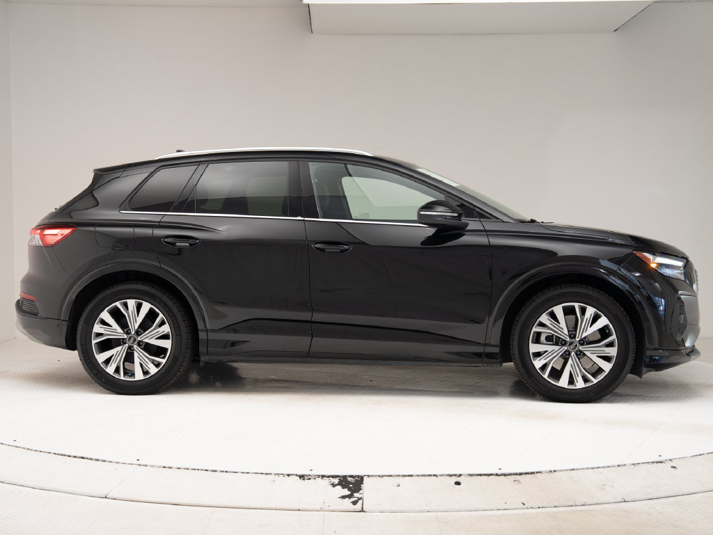 Used 2023 Audi Q4 e-tron Premium Plus w/ Premium Plus RWD image 28