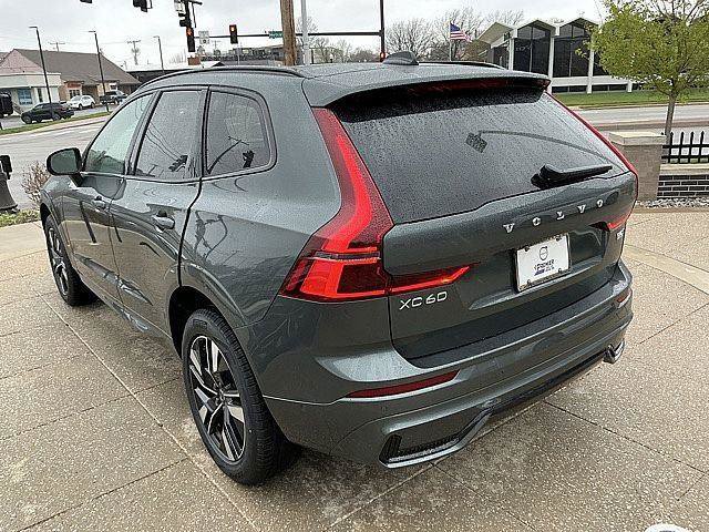 New 2026 Volvo XC60 B5 Plus w/ Climate Package AWD/4WD image 10