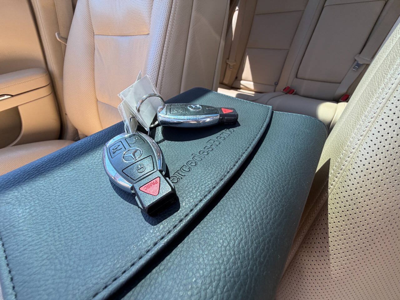 Used 2012 Mercedes-Benz S 550 4MATIC image 37