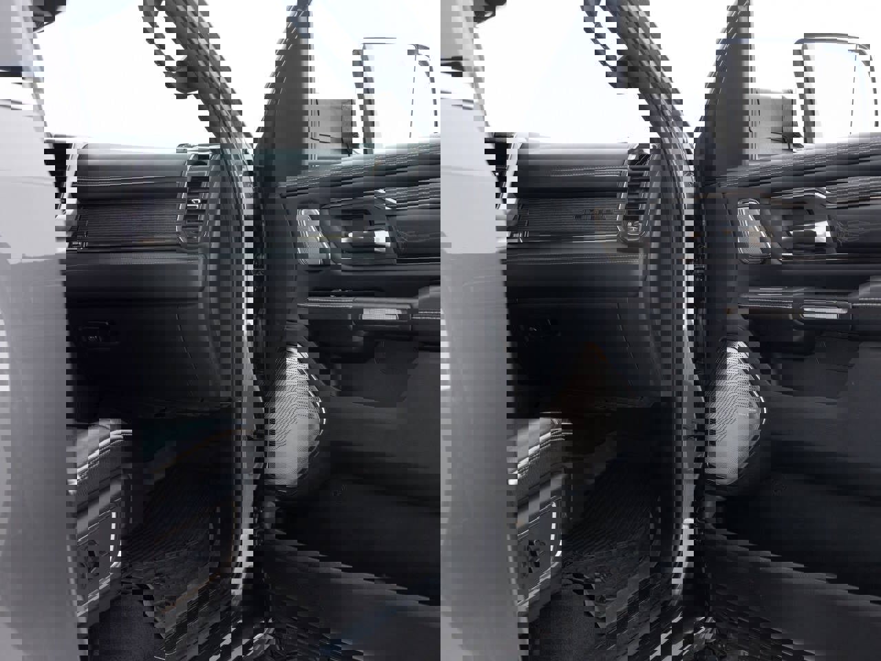 Used 2019 RAM 1500 Limited image 32