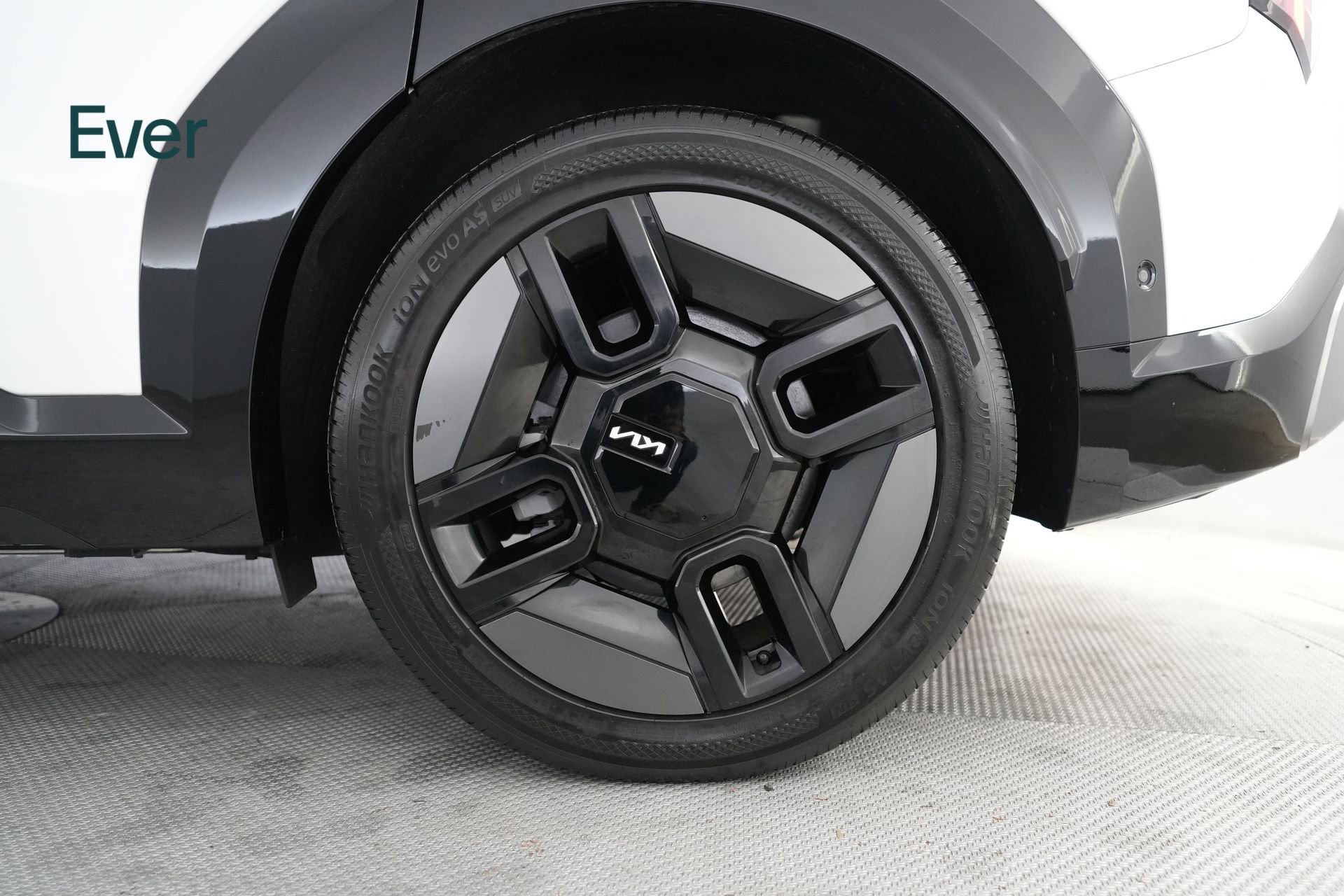 Used 2024 Kia EV9 GT-Line image 8