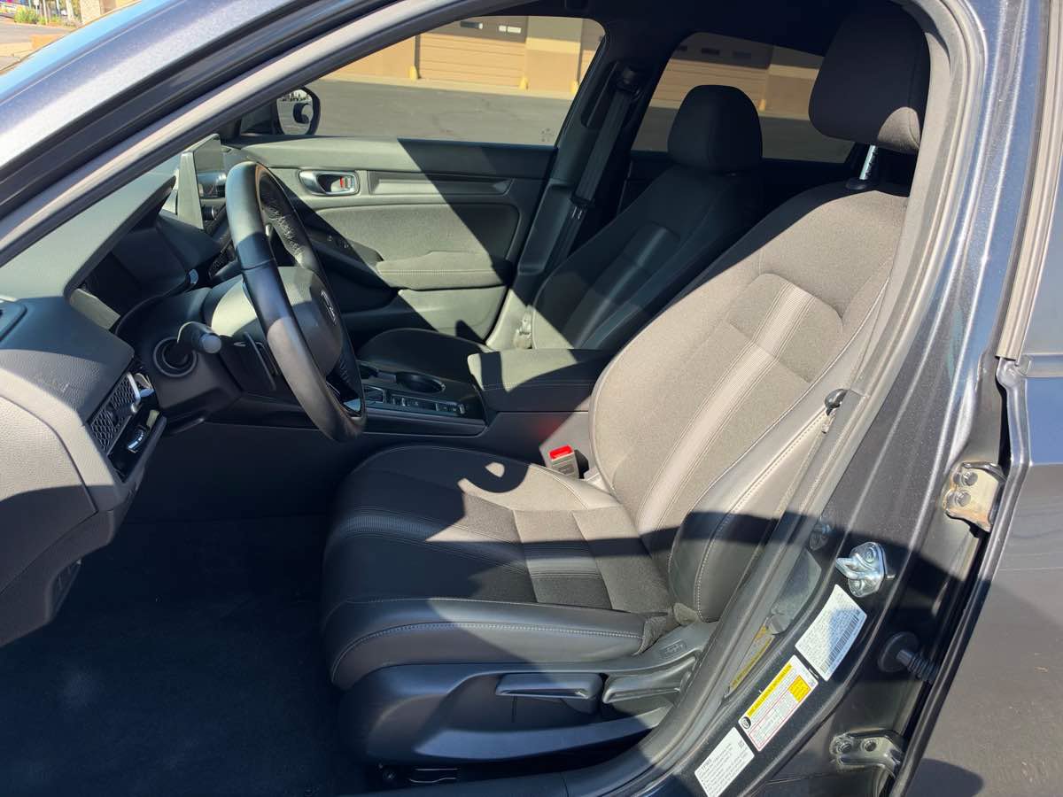 Used 2025 Honda Civic Sport image 13