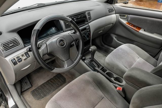 Used 2006 Toyota Corolla LE image 3