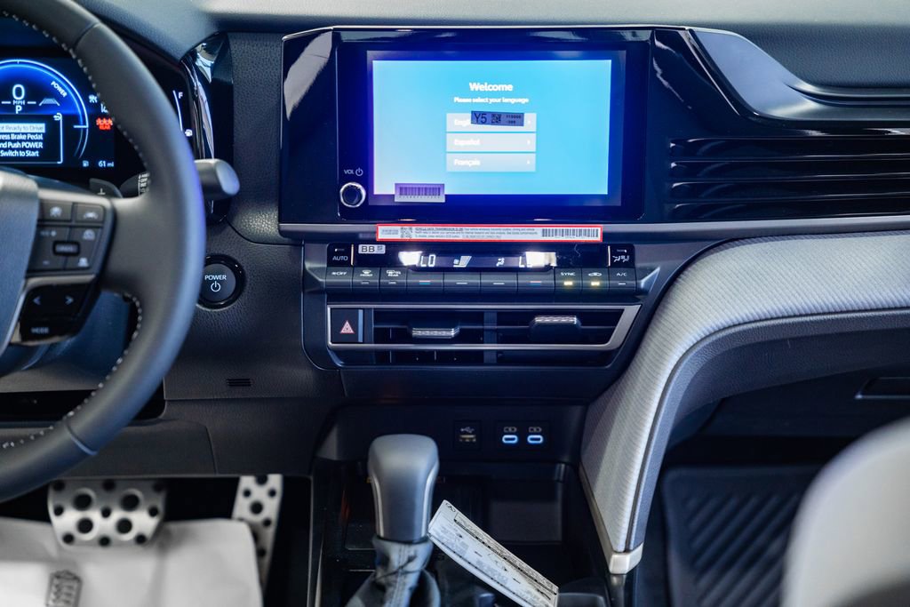 New 2026 Toyota Camry SE image 18