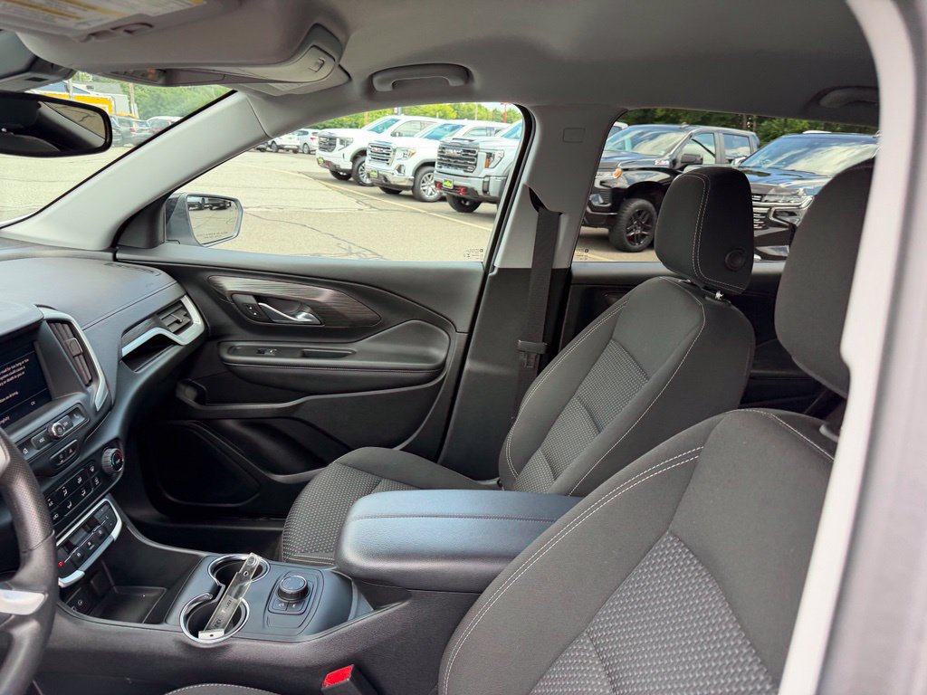 Certified 2023 GMC Terrain SLE w/ Elevation Edition AWD/4WD image 10