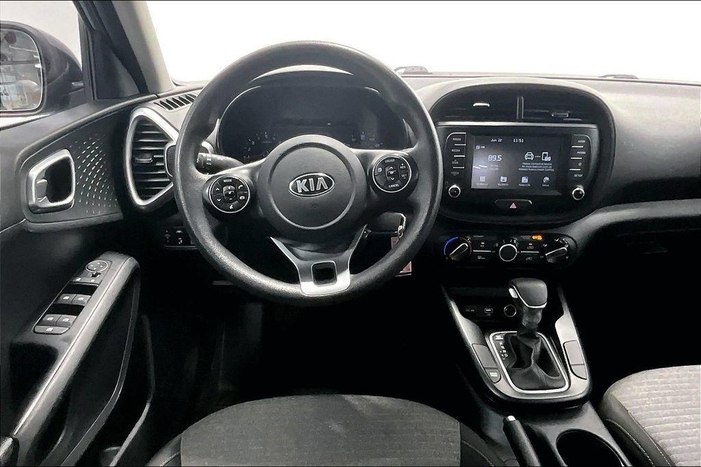 Used 2020 Kia Soul S FWD image 6