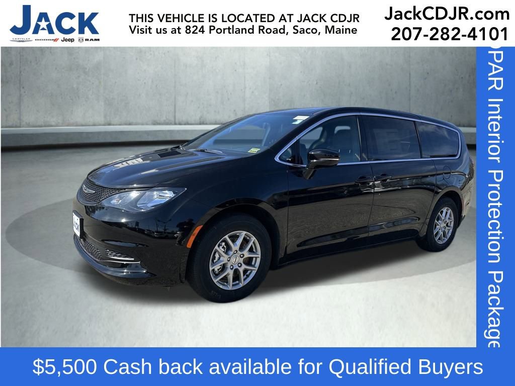 New 2025 Chrysler Voyager LX