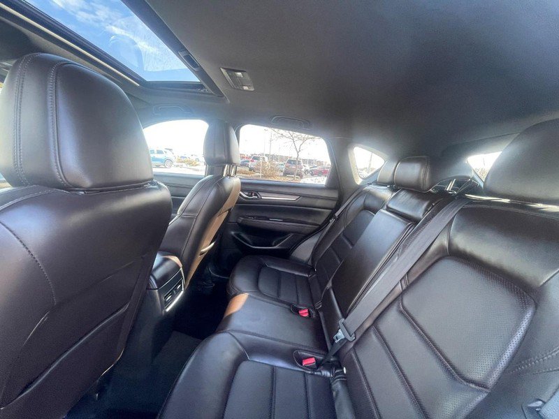 Used 2023 MAZDA CX-5 Signature image 19