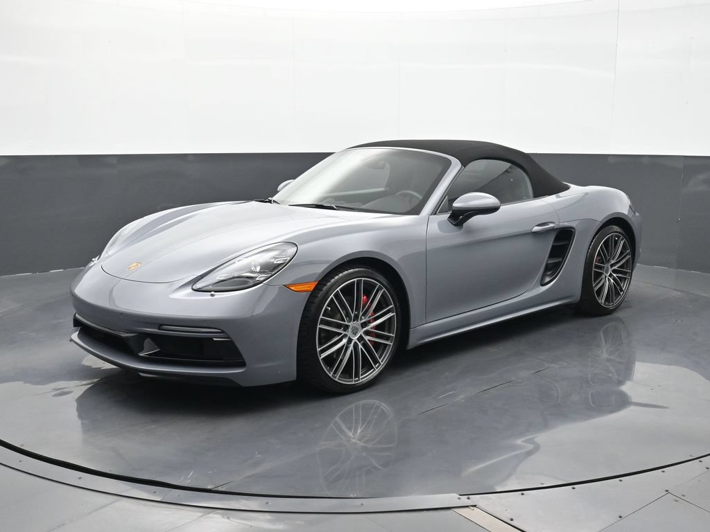 Certified 2025 Porsche 718 Boxster S RWD image 1