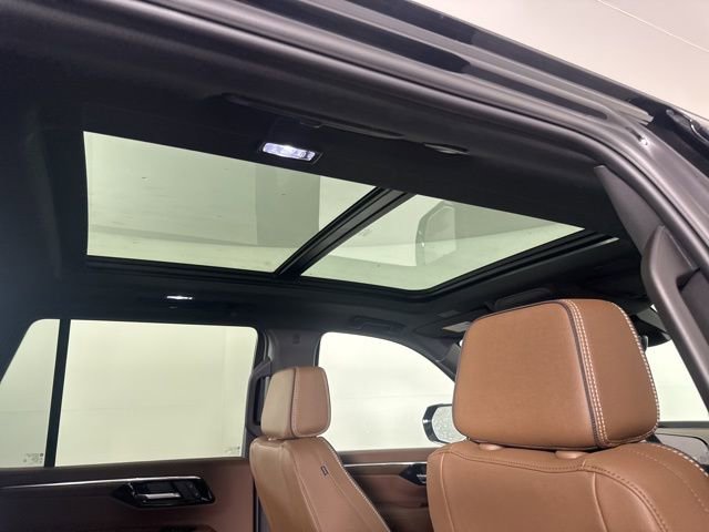New 2026 Chevrolet Tahoe High Country w/ Sun And Tow Package AWD/4WD image 24