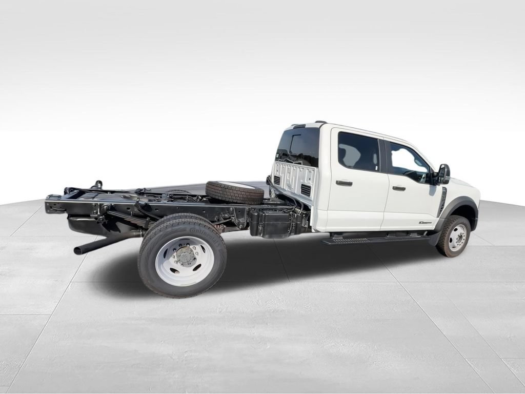 Used 2025 Ford F550 4x4 Crew Cab Super Duty image 9