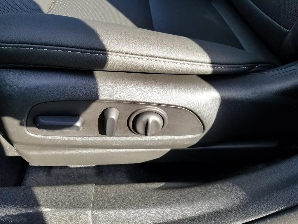 New 2026 Chevrolet Trax ACTIV w/ Driver Confidence Package FWD image 18