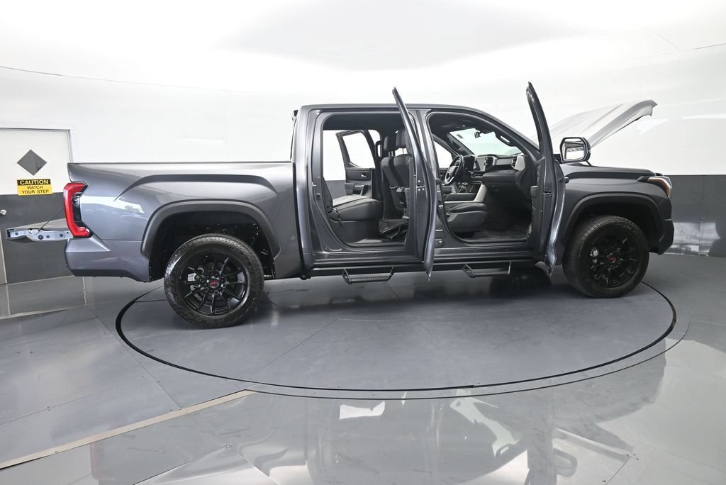 Used 2025 Toyota Tundra SR5 w/ SR5 Convenience Package AWD/4WD image 69