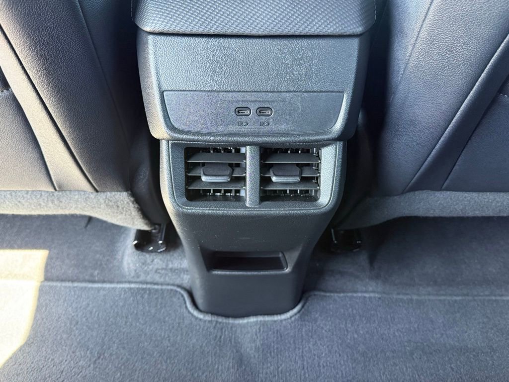 Used 2025 Chevrolet Equinox LT w/ Convenience Package II AWD/4WD image 22