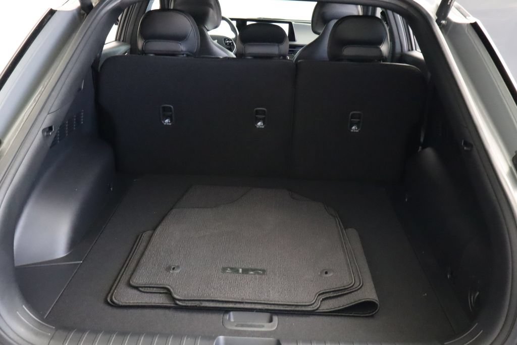 Used 2023 Kia EV6 GT-Line w/ GT-Line Suede Seat Package RWD image 37