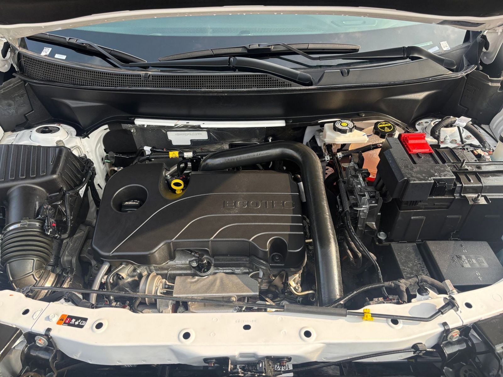 Used 2025 Chevrolet Equinox LT FWD image 33