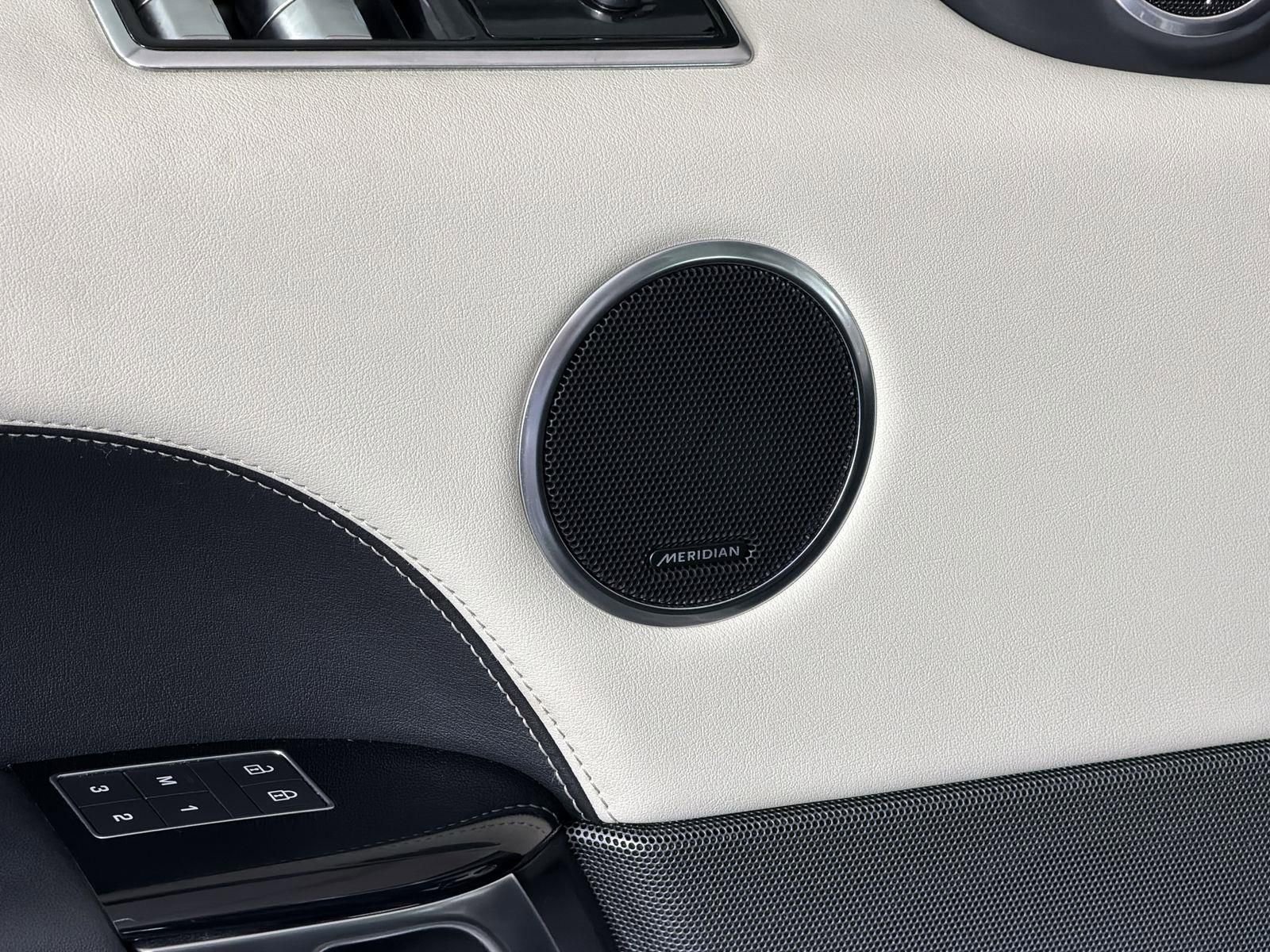 Used 2022 Land Rover Range Rover Sport HSE Silver Edition image 22