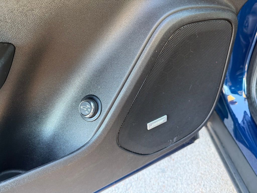 Used 2023 Chevrolet Blazer Premier image 7