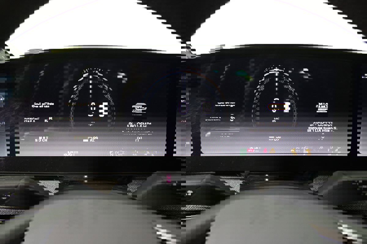 Used 2024 Lucid Air Pure image 11