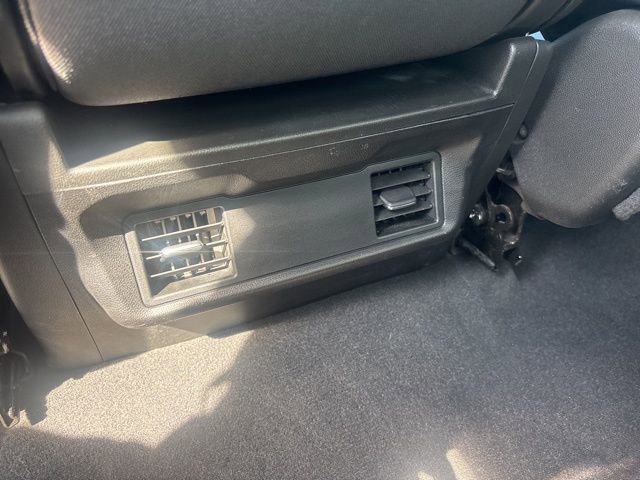 Used 2022 Chevrolet Silverado 1500 Custom image 13