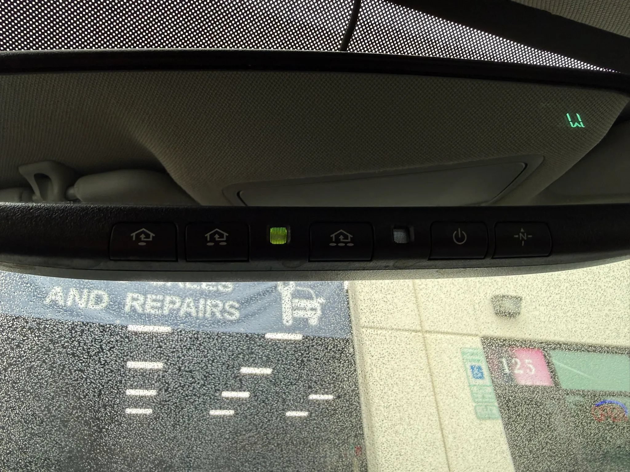 Used 2018 Hyundai Elantra SEL FWD image 33