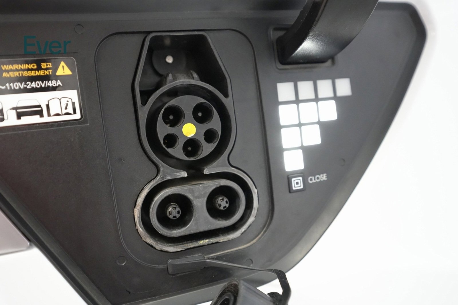 Used 2024 Hyundai Ioniq 5 Limited image 24