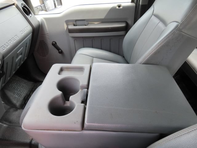 Used 2016 Ford F250 XL w/ XL Appearance Package AWD/4WD image 18