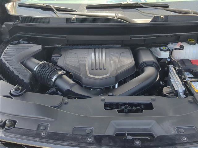 Used 2024 Chevrolet Traverse RS FWD image 22