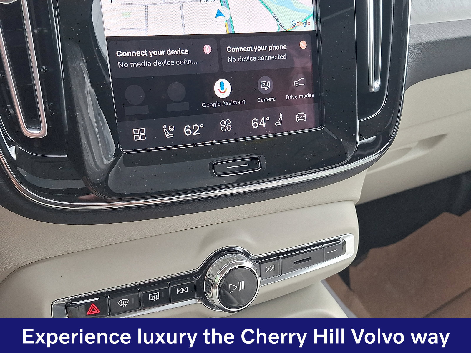 New 2026 Volvo XC40 B5 Ultra w/ Climate Package AWD/4WD image 12