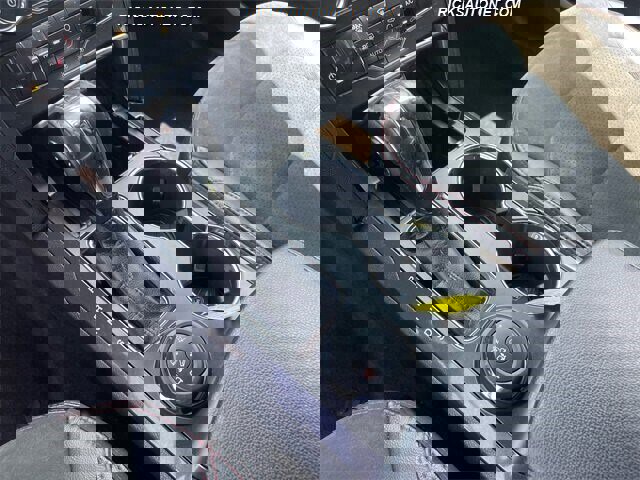 Used 2019 Ford Explorer XLT w/ Equipment Group 202A image 11