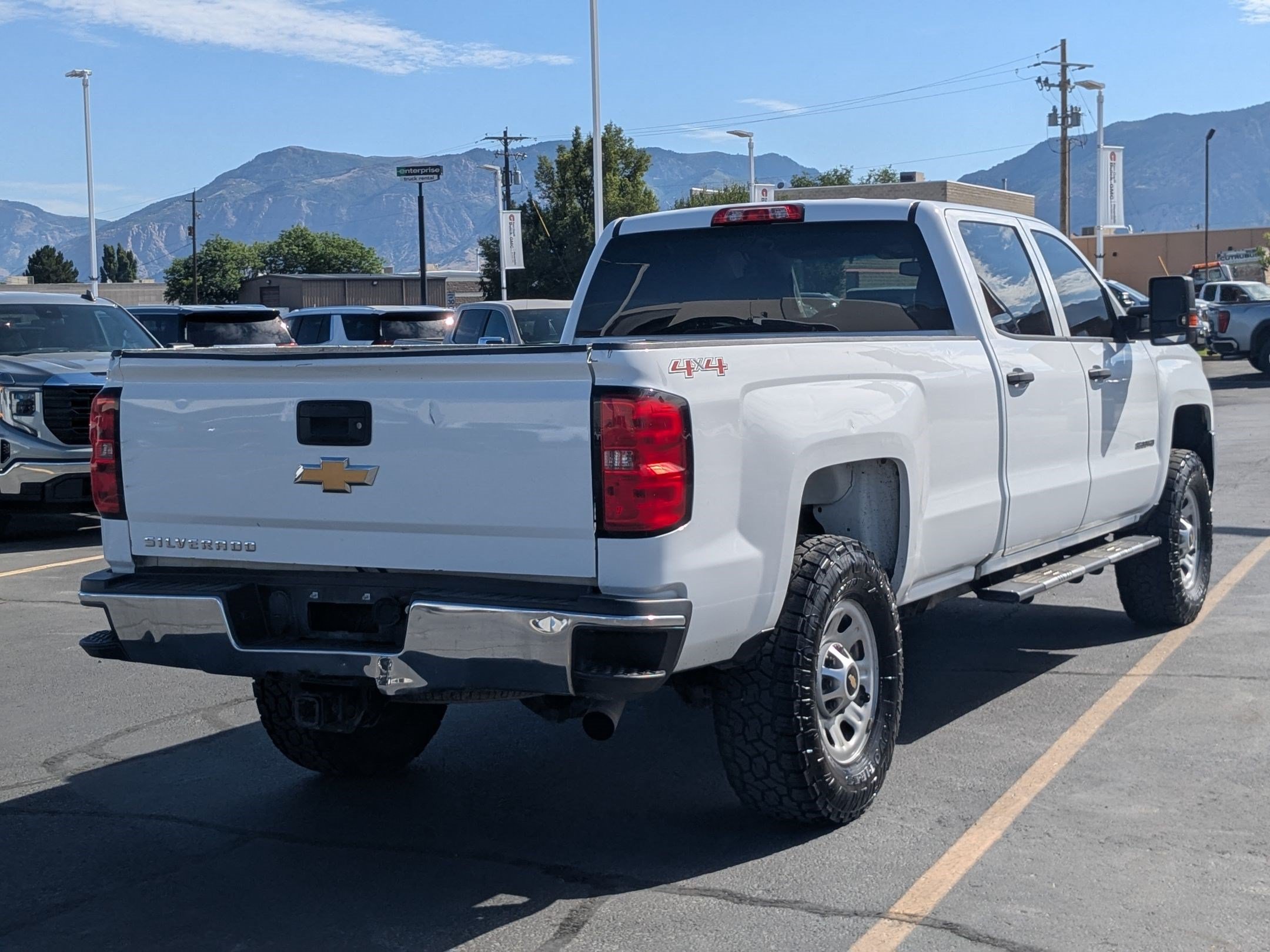 Used 2017 Chevrolet Silverado 3500 W/T w/ WT Fleet Convenience Package AWD/4WD image 3