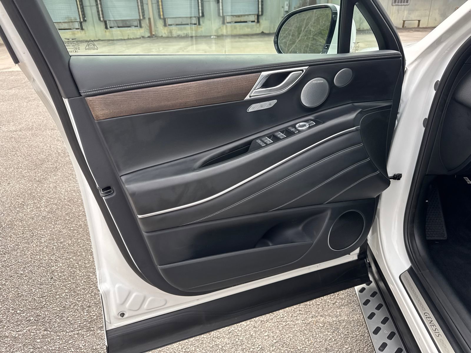 Used 2025 Genesis GV80 2.5T Advanced image 10