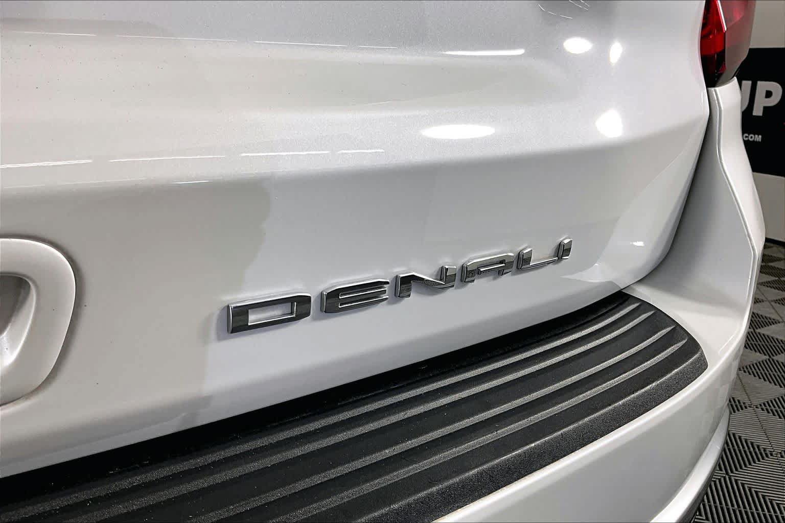 Used 2023 GMC Yukon Denali w/ Max Trailering Package AWD/4WD image 10