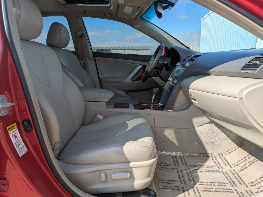 Used 2009 Toyota Camry XLE image 14