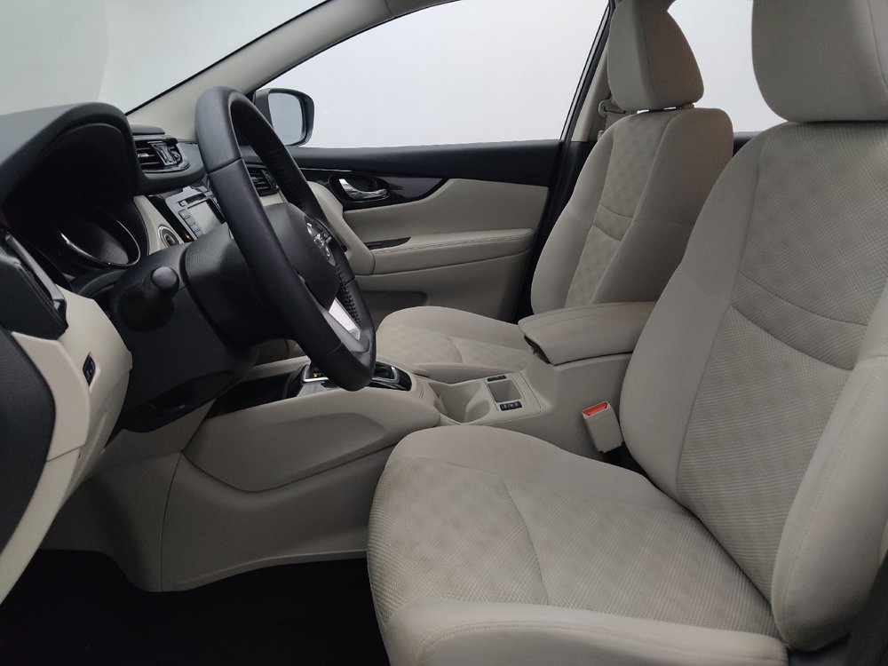 Used 2022 Nissan Rogue Sport SV FWD image 17