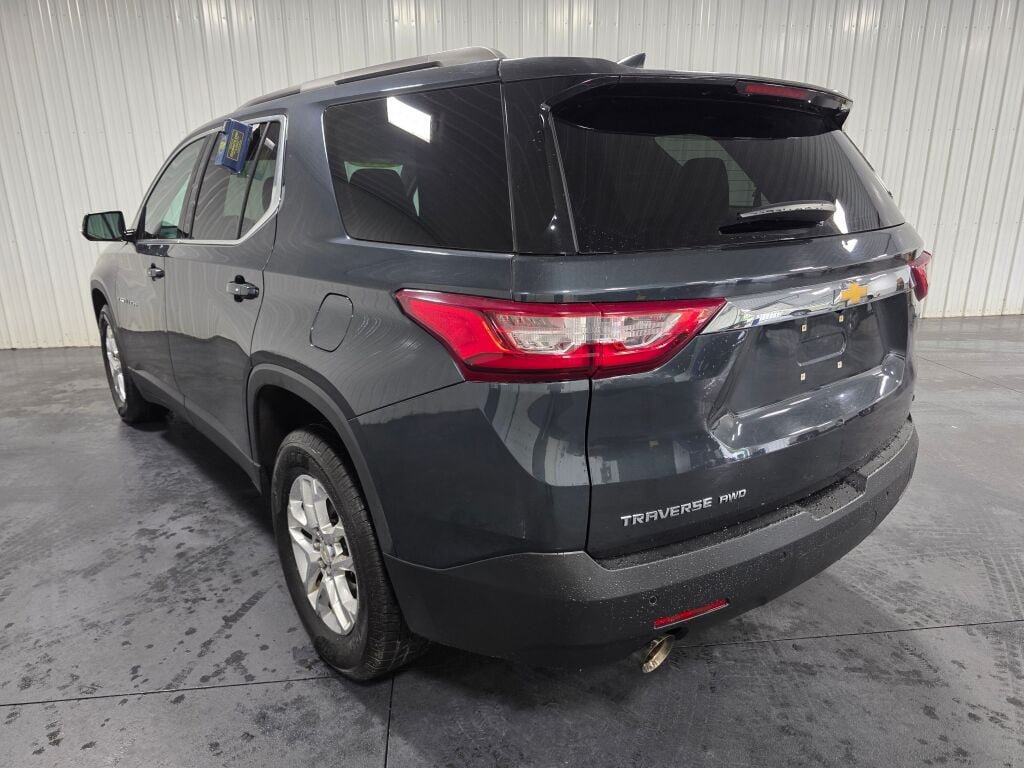 Used 2019 Chevrolet Traverse LT AWD/4WD image 3