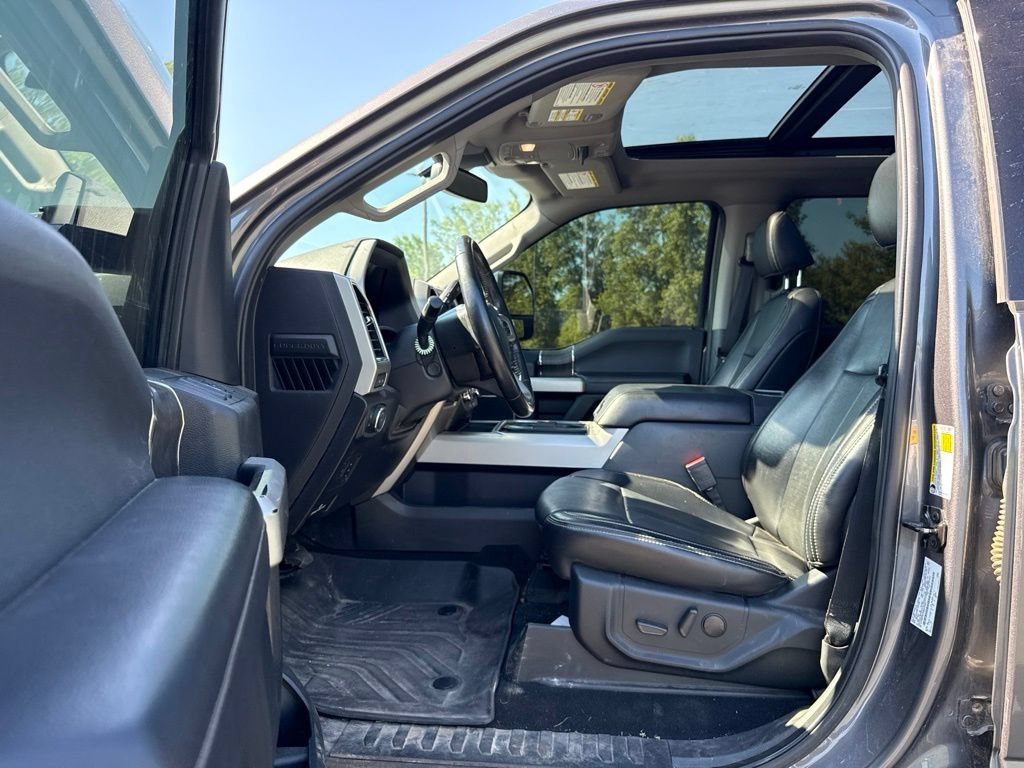 Used 2021 Ford F350 Lariat w/ Lariat Ultimate Package AWD/4WD image 9