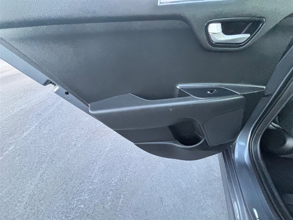 Used 2019 Kia Rio S image 16