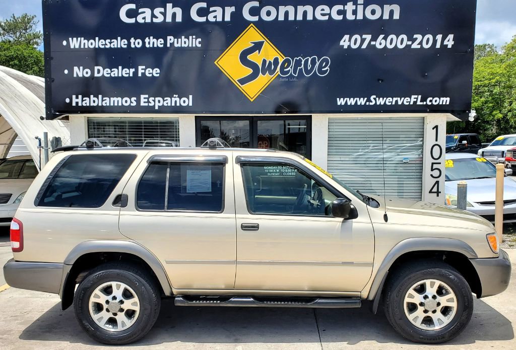 Used 2001 Nissan Pathfinder SE RWD image 6