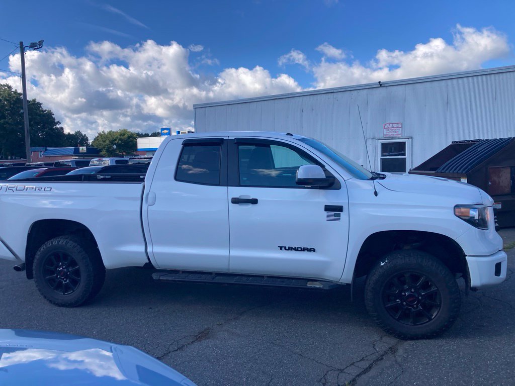 Used 2015 Toyota Tundra TRD Pro AWD/4WD image 8