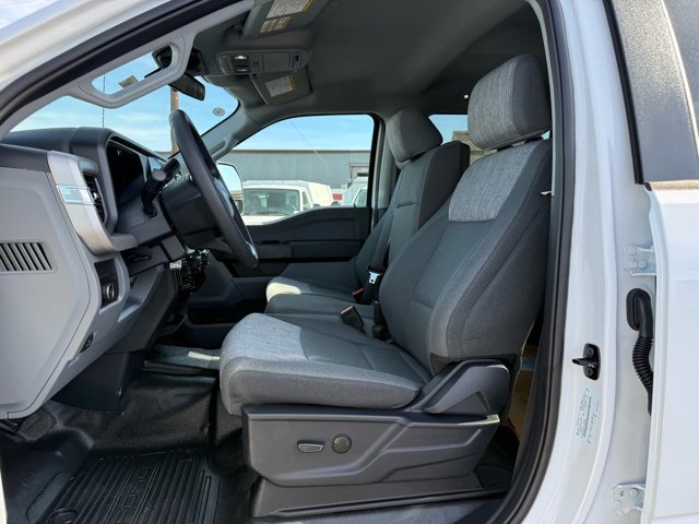 New 2026 Ford F550 4x4 Crew Cab image 12