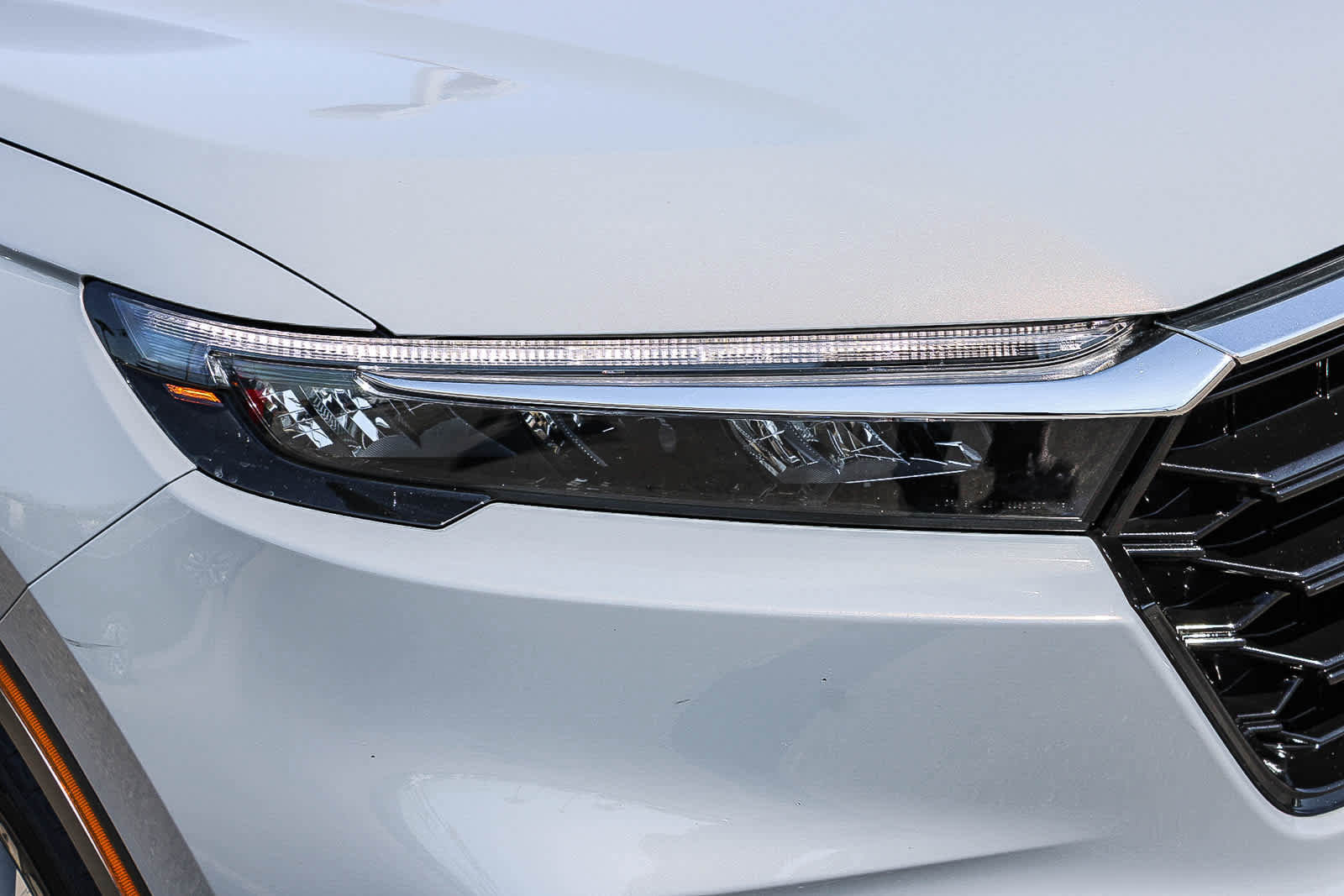 Used 2024 Honda CR-V EX-L image 4